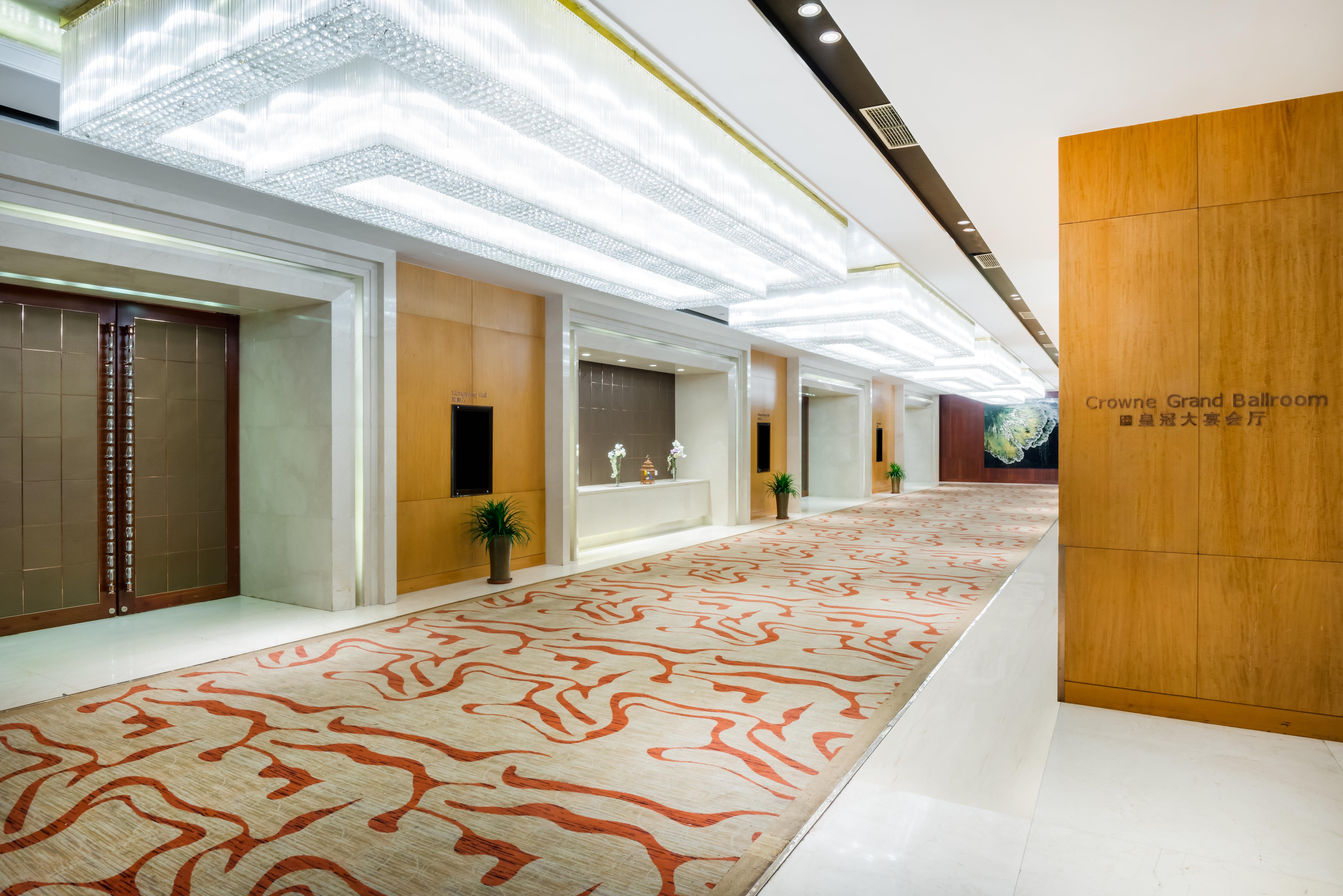 Crowne Plaza Xiangyang By Ihg Hotel Buitenkant foto