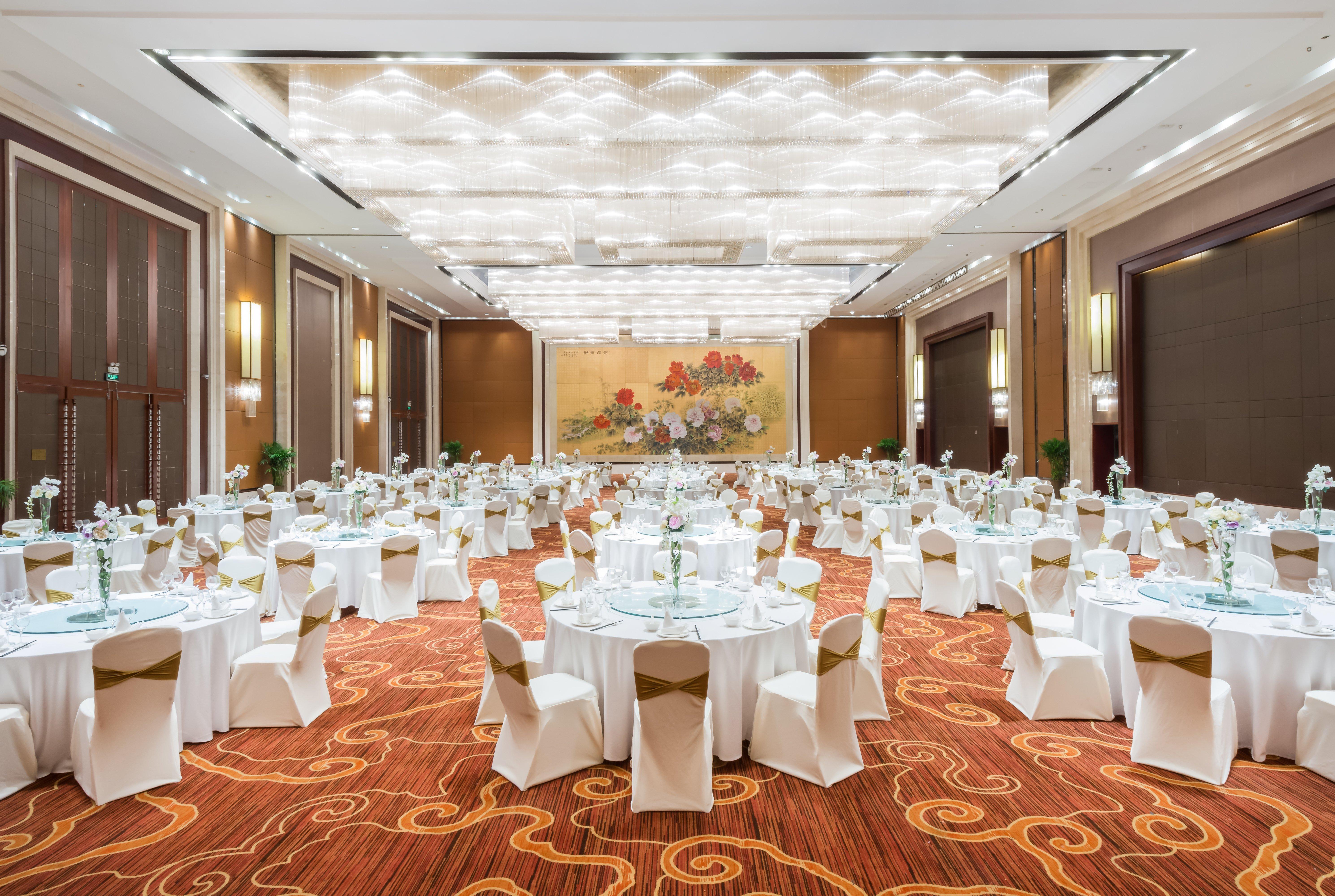 Crowne Plaza Xiangyang By Ihg Hotel Buitenkant foto