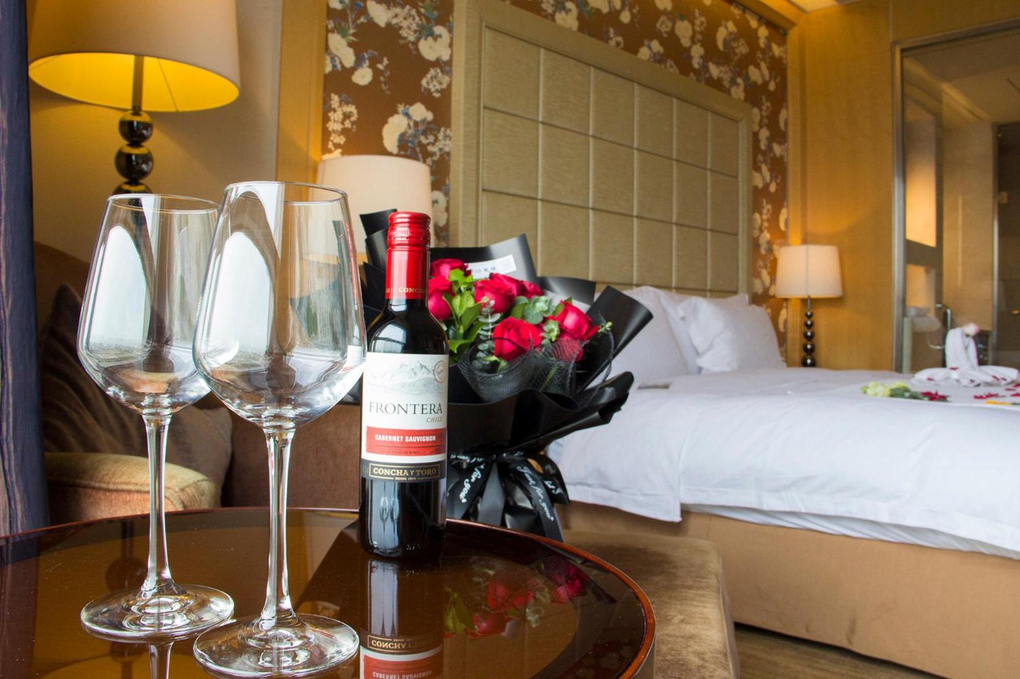 Crowne Plaza Xiangyang By Ihg Hotel Buitenkant foto