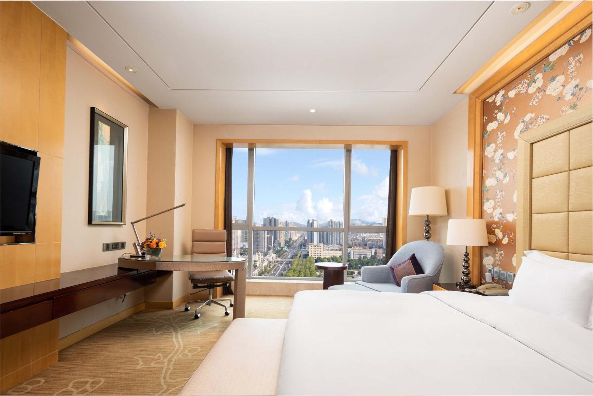 Crowne Plaza Xiangyang By Ihg Hotel Buitenkant foto