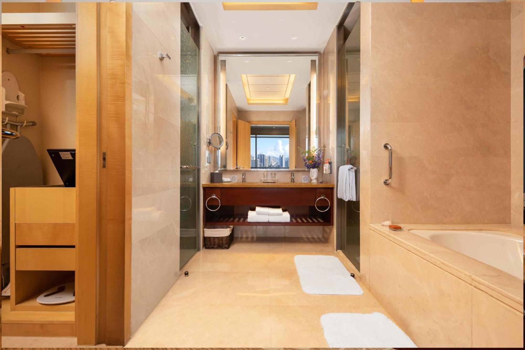 Crowne Plaza Xiangyang By Ihg Hotel Buitenkant foto